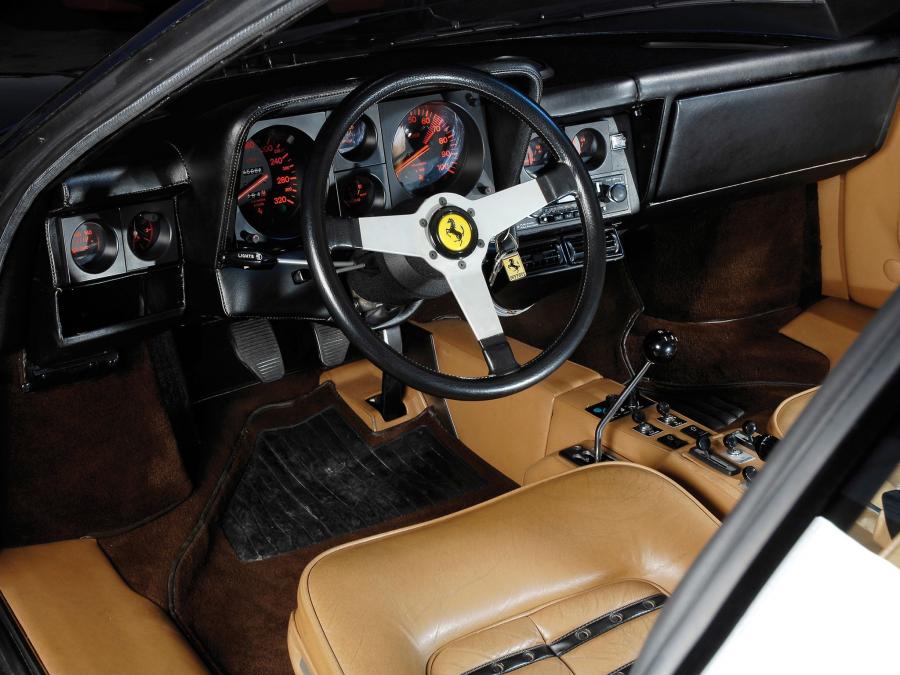 Ferrari 512 BB 1976 года  (фото 14 из 52)